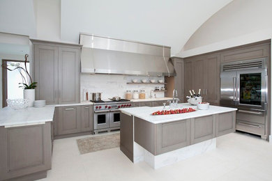 Inspiration for a contemporary kitchen remodel in Seattle