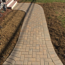 520 Foxgate Quarter - Front / walkways