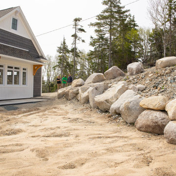 White Point - Paver Patio, Retaining wall, Hardscaping.