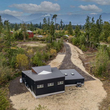Seabeck - Modern Home + Studio with Panoramic Olympic Mountain Views