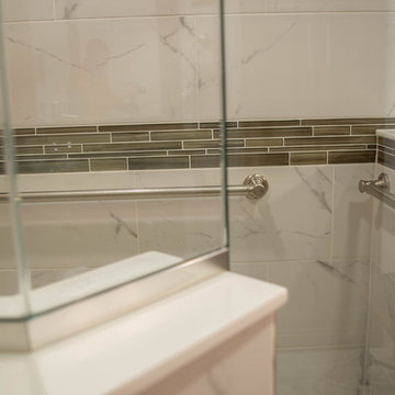 Charming Master Bathroom (B-107)