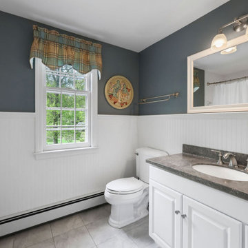 17 Stonepost Road, Glastonbury, CT 06033