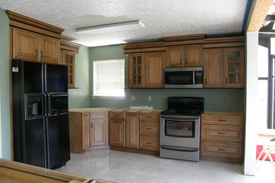 Inspiration for a timeless kitchen remodel in Houston