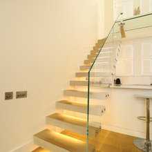 00-Z02 Hall & Stairs