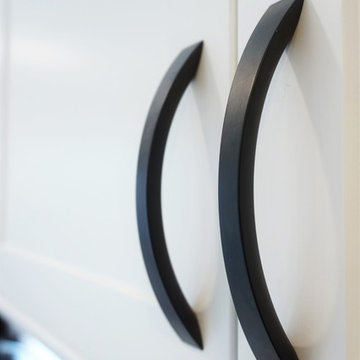 Matte Black Contemporary Handles