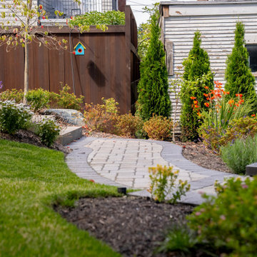 Sloped Backyard Relaxing Hideaway