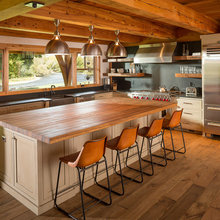 Lake kitchen