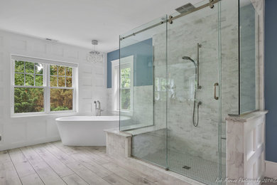 マンチェスターにあるコンテンポラリースタイルのおしゃれな浴室の写真