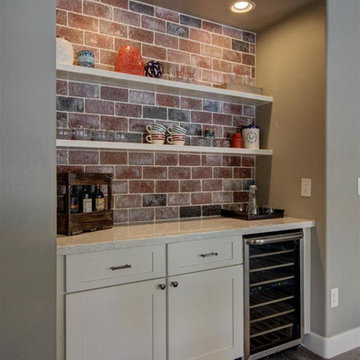 Shaker Door Cabinets with White Paint