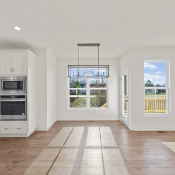 The Corbin - Breakfast Area