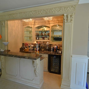 ロサンゼルスの地中海スタイルのおしゃれなホームバーの写真