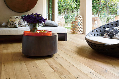 California Classics: Versailles 2 Tone Hardwood Collection | Biscuit