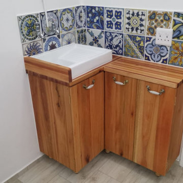 Steampunk Bathroom & Bohemian Flatlet
