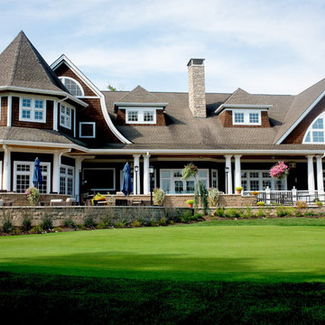 Gorgeous Clubhouse Patio Recharge