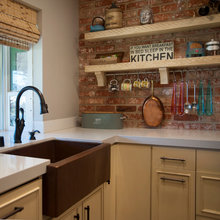 Floating shelves