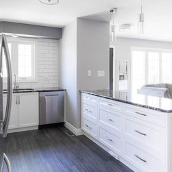 Manhattan Shaker | White Textured Cabinets - Kitchen Cabinetry