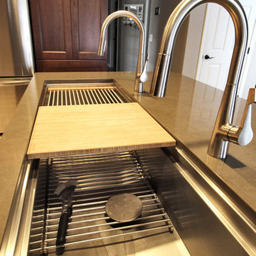 5' Galley Workstation with Flat Panel Cherry Cabinets and Quartz Countertops