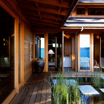 Tsunami House