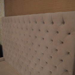 DIANA CUSTOM KING BED WITH SETTEE - Products