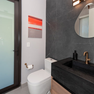 Contemporary Home - 09