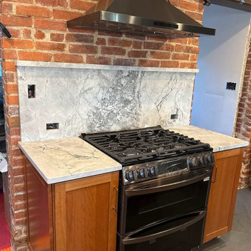 Super White Quartzite Kitchen