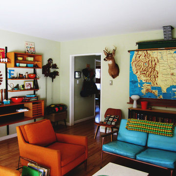 My Houzz: Thrifty Flourishes Give a ’50s Home Retro Appeal