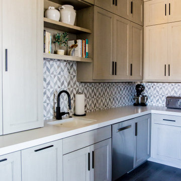 Butler's Pantry