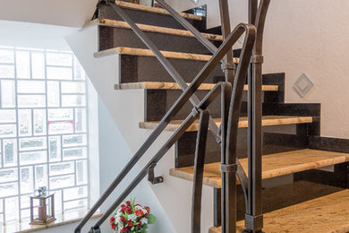 Mittelgroße Moderne Treppe in München