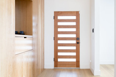Entryway - entryway idea in Orange County