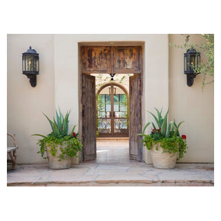 Rancho Santa Fe - Mediterranean - Entry - San Diego - by Butterbrodt ...