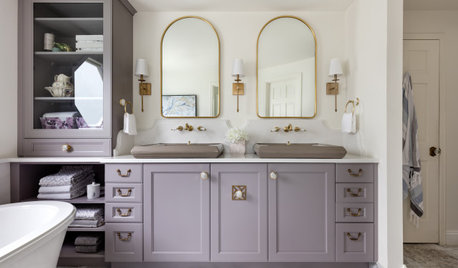 Bathroom of the Week: English Cottage Charm With Lavender Hues