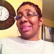 Angela Shows's photo