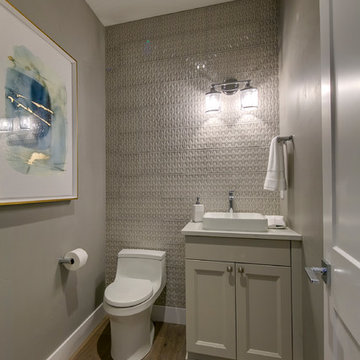 Powder room, Bend, Oregon