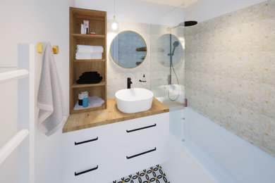 This is an example of a contemporary bathroom in Saint-Etienne.