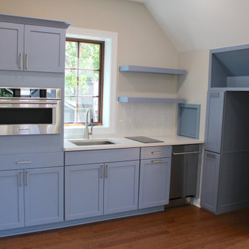 Custom Garage + Mother-in-Law Suite