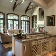 Wet Bar/Wine Room