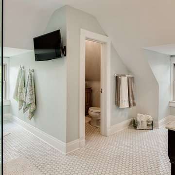 Master Bedroom & Bath