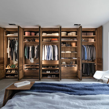 Contemporary Wardrobes in NYC
