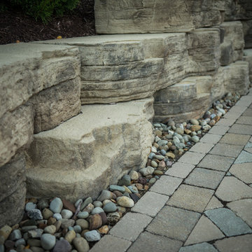Bold Boulderscapes
