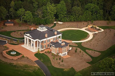 Inspiration for a timeless exterior home remodel in Charleston