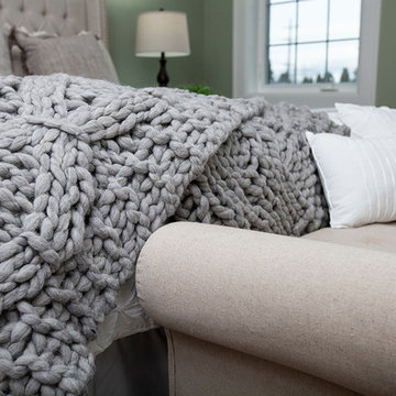 Home Staging | Mint Green Dream House