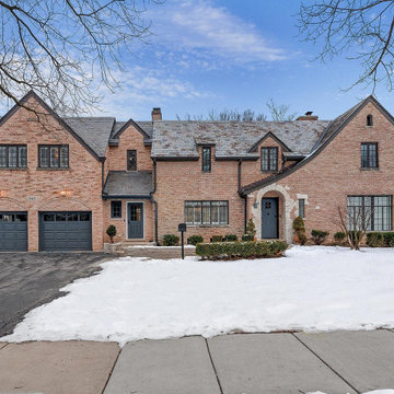 843 Lincoln Hinsdale Luxury Home