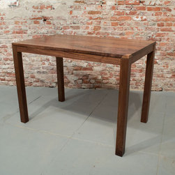 Scott Table - Products