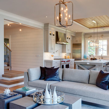 Costal classic Contemporary interpretation