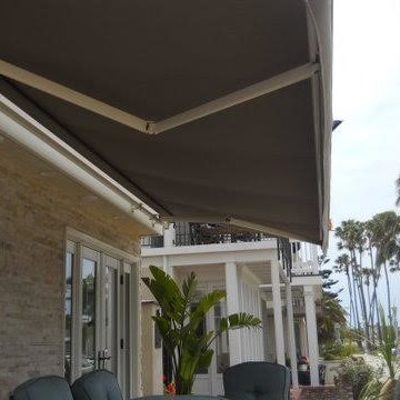 Retractable Awnings