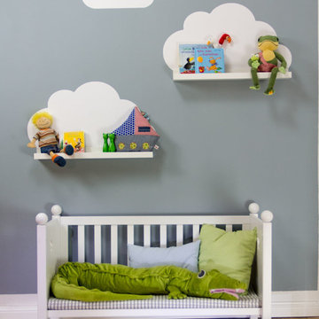 Kinderregale selber bauen mit IKEA Ribba Bilderleisten / DIY kids shelves