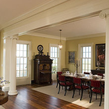 ENTRANCE FAMILY ROOM