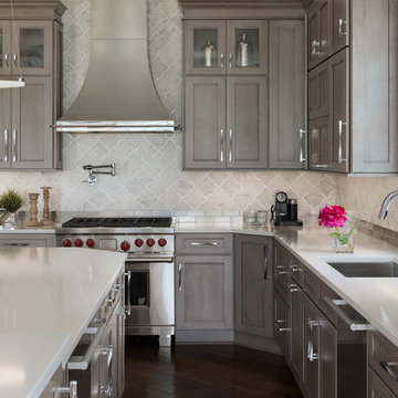 STOVE AND CUSTOM HOOD