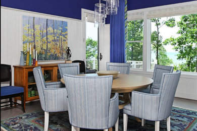 Dining room - contemporary dining room idea in Austin
