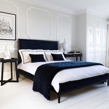 Boudoir Noir Luxury Navy Velvet Bed